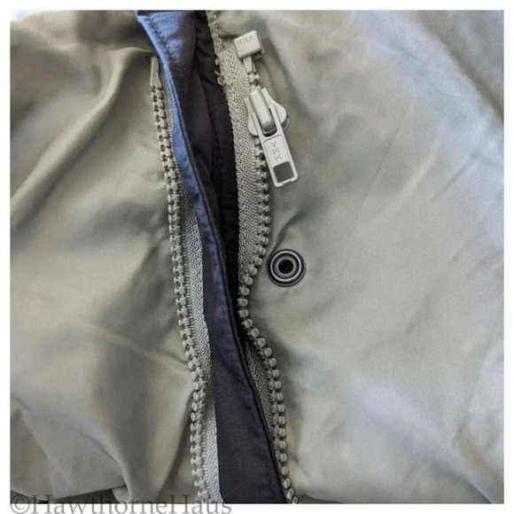 COLUMBIA Sunrise Peak Hidden Hood Ski Jacket Size L Zip Pockets Liner Zipper - Picture 5 of 11